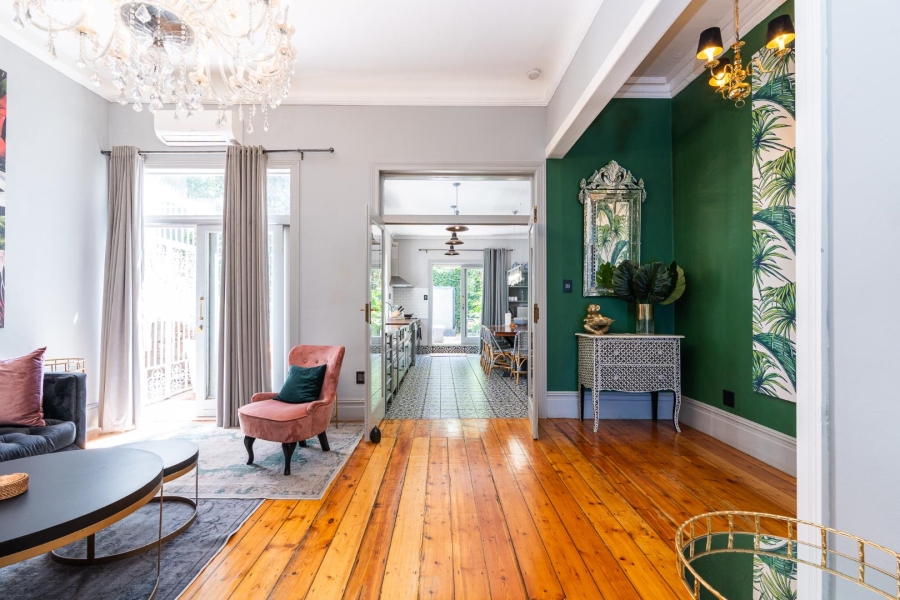 4 Bedroom Property for Sale in Oranjezicht Western Cape